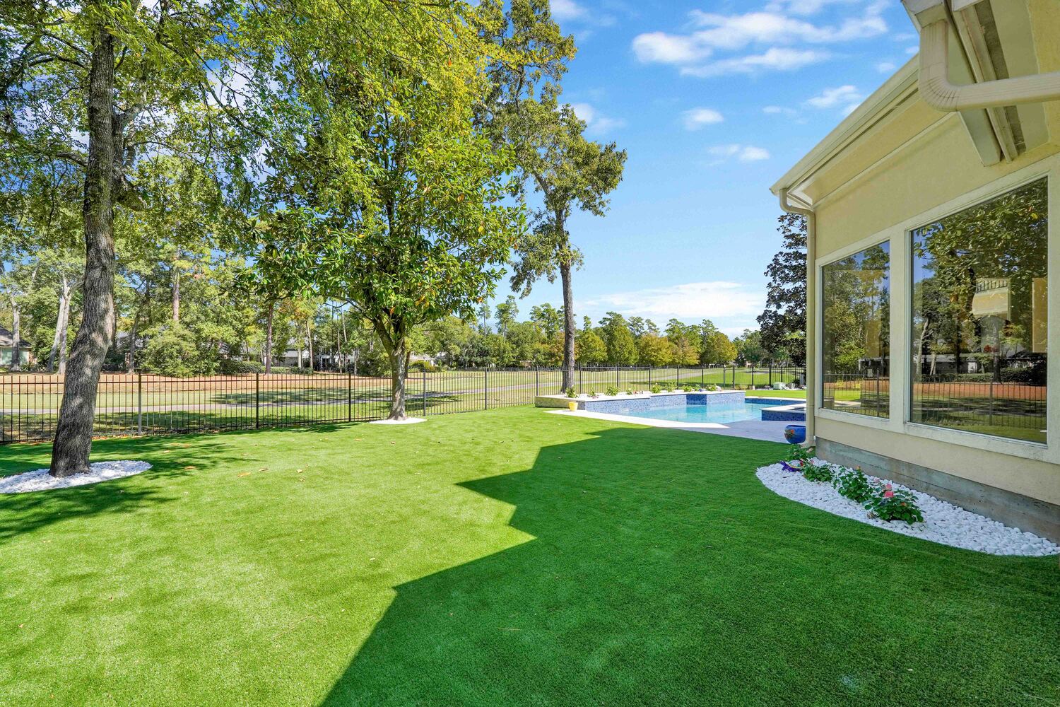 Houston Putting Green - Orion turf & Landscape Blog