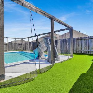 Orion-Turf-And-Landscape_Houston-Artificial-Grass_Pool28